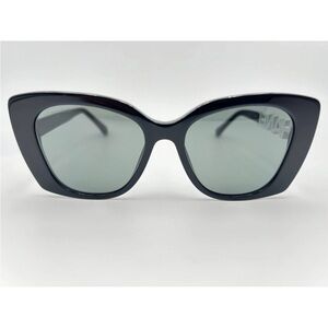 CHANEL Black Cat-Eye Sunglasses with Gray Lenses
